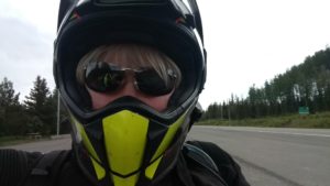 Those sunglasses died a bit later, they were uncomfortable.